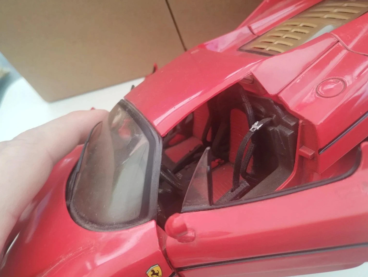 Lote de 2 carros de coleção, Ferrari e BMW, modelo 1/18 – photo 3